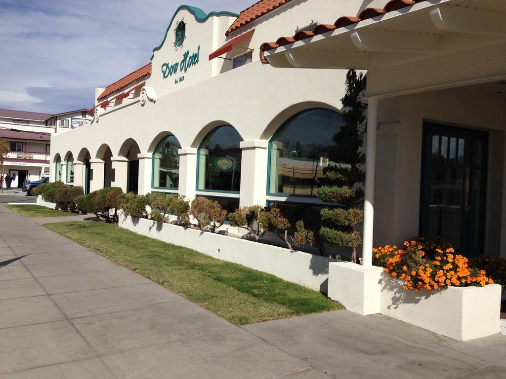 Historic Dow Hotel Lone Pine Exterior foto